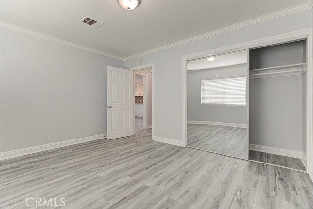 14537 Wyandotte photo 23