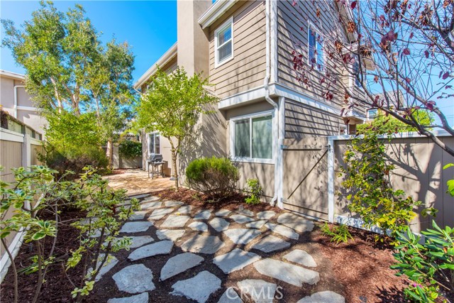 2008 Curtis Avenue, Redondo Beach, California 90278, 4 Bedrooms Bedrooms, ,2 BathroomsBathrooms,Residential,Sold,Curtis,SB17042400