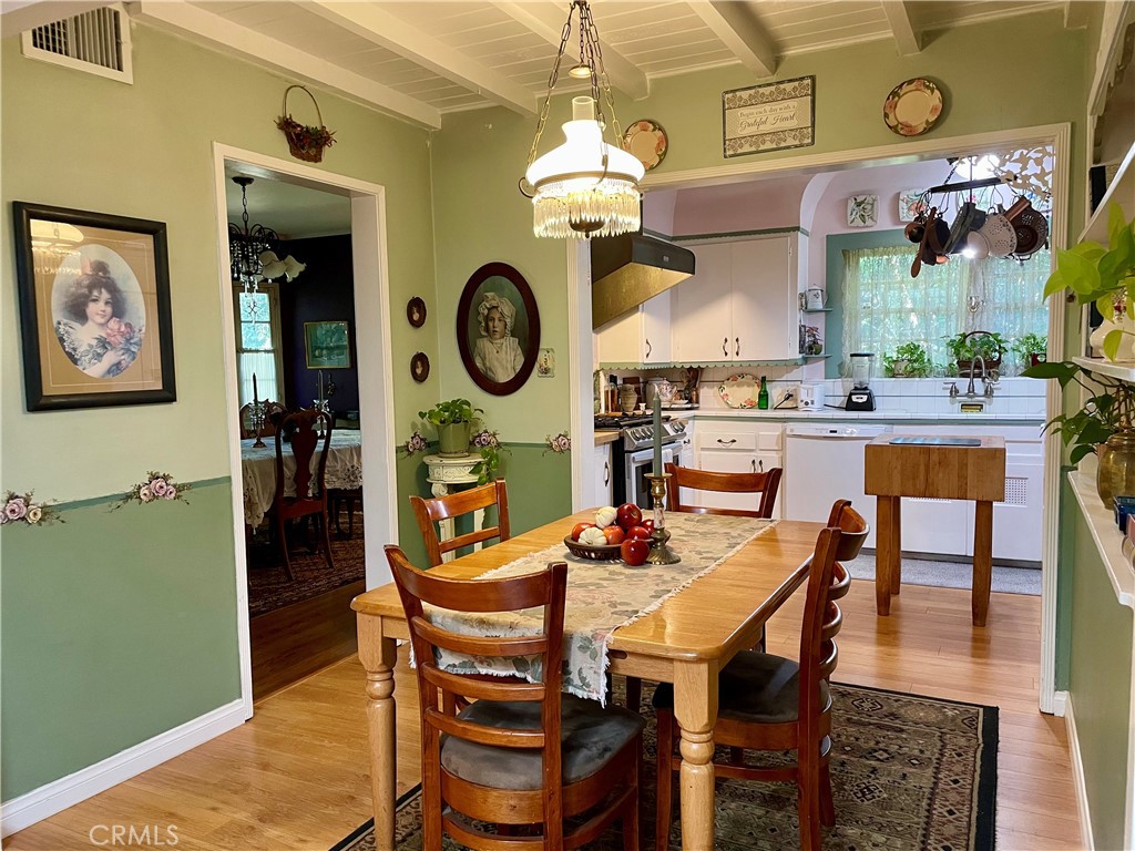 F7Ddda90 6E2E 4824 A2B8 1D46Fe0Ec107 12144 Blix Street, Valley Village, Ca 91607 &Lt;Span Style='BackgroundColor:transparent;Padding:0Px;'&Gt; &Lt;Small&Gt; &Lt;I&Gt; &Lt;/I&Gt; &Lt;/Small&Gt;&Lt;/Span&Gt;