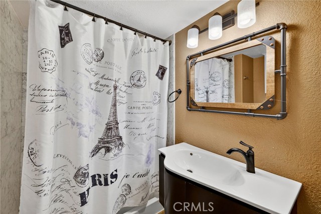 Detail Gallery Image 40 of 68 For 31386 Corte San Leandro, Temecula,  CA 92592 - 4 Beds | 2/1 Baths