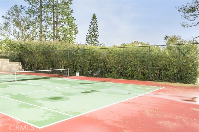33 Seaview Drive S, Rolling Hills Estates, California 90274, 3 Bedrooms Bedrooms, ,2 BathroomsBathrooms,Residential,Sold,Seaview Drive S,SB17028621
