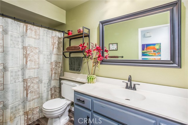 6967 Mountain Avenue, Highland CA: https://media.crmls.org/medias/f7de4caf-b06c-49fa-81d3-970eb484bcec.jpg