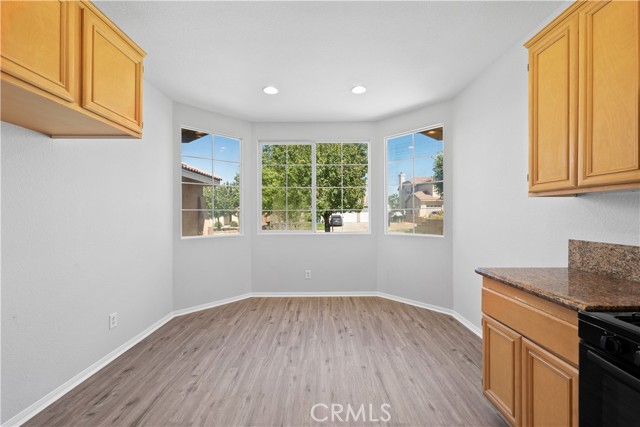 Detail Gallery Image 16 of 32 For 36521 Silverado Dr, Palmdale,  CA 93550 - 3 Beds | 2 Baths