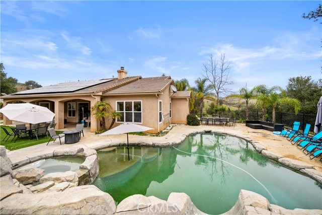 26677 Avenida Del Oro, Temecula CA: https://media.crmls.org/medias/f7df1475-56ea-490f-98f3-4f1365491074.jpg