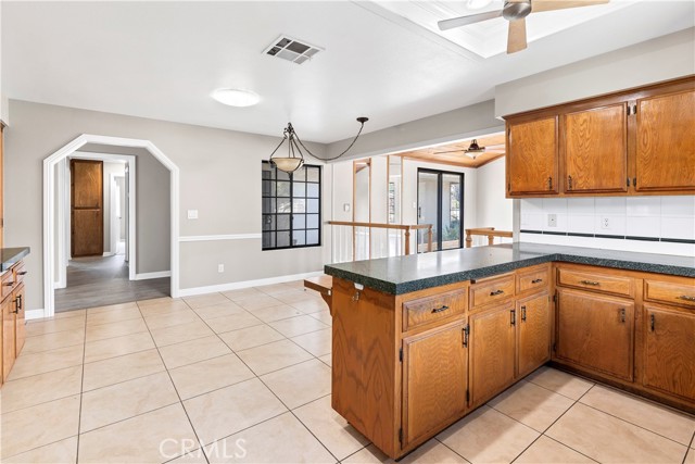 Detail Gallery Image 18 of 36 For 42047 Acacia Ave, Hemet,  CA 92544 - 3 Beds | 2 Baths