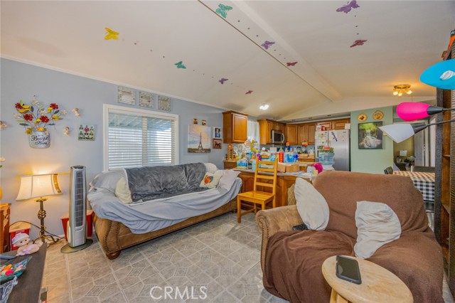 Detail Gallery Image 8 of 29 For 11414 Serra #15,  Apple Valley,  CA 92308 - 2 Beds | 1/1 Baths