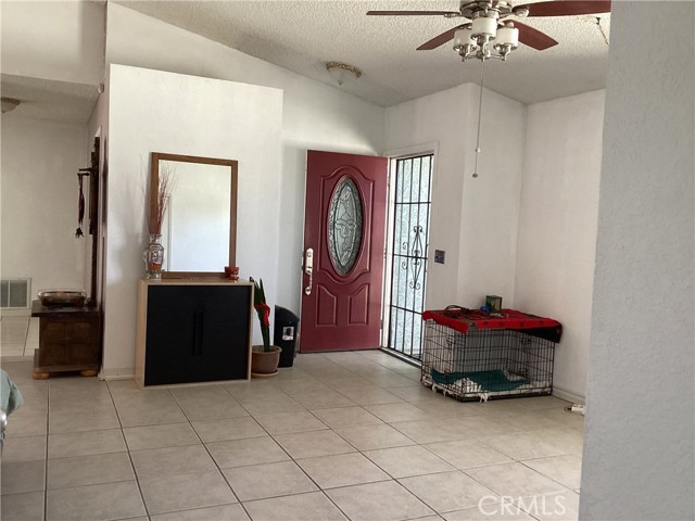 Detail Gallery Image 16 of 28 For 1305 Avnue J3, Lancaster,  CA 93535 - 3 Beds | 2 Baths