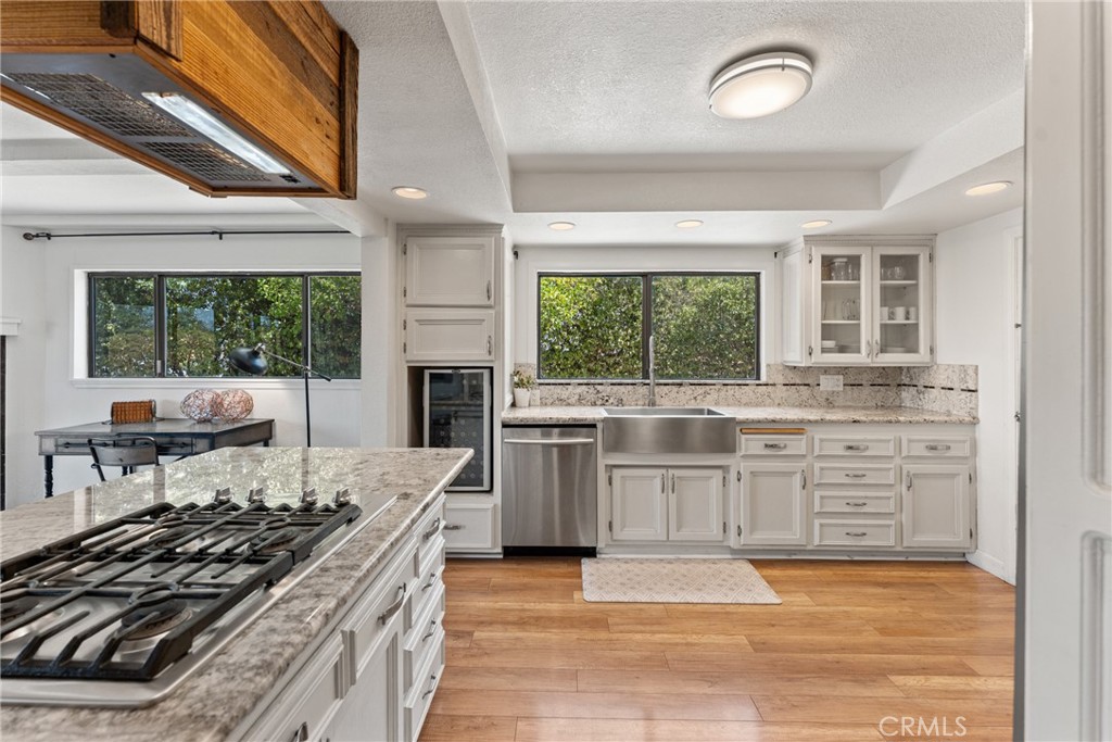 MLS #CV25182103 image #17