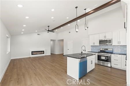 Detail Gallery Image 7 of 30 For 58424 Canterbury, Yucca Valley,  CA 92284 - 3 Beds | 2/1 Baths