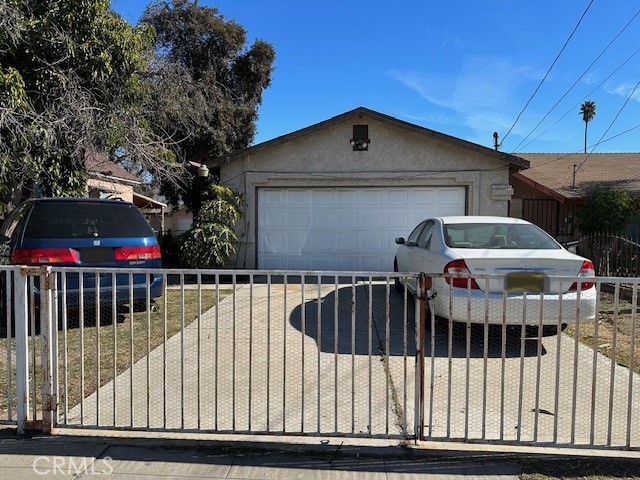 Detail Gallery Image 1 of 1 For 859 N G St, San Bernardino,  CA 92410 - 4 Beds | 2 Baths