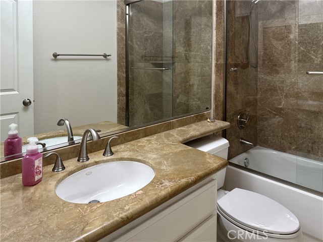 26582 Via Mondelo, Mission Viejo CA: https://media.crmls.org/medias/f7e50791-0ad7-4153-931c-2b346a6db4a7.jpg