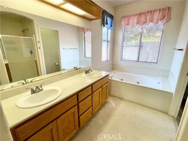 Detail Gallery Image 25 of 41 For 224 Stonewood Dr, Los Banos,  CA 93635 - 3 Beds | 2 Baths