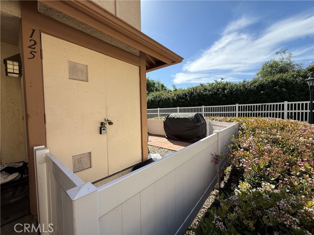 Detail Gallery Image 12 of 13 For 2201 Cheyenne Way #125,  Fullerton,  CA 92833 - 2 Beds | 2/1 Baths