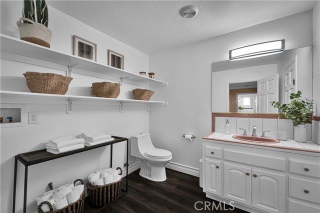 Detail Gallery Image 30 of 43 For 9243 Balfour, Pico Rivera,  CA 90660 - 3 Beds | 3/1 Baths