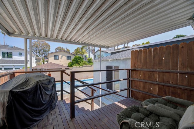 Detail Gallery Image 24 of 34 For 583 29th St, Manhattan Beach,  CA 90266 - 3 Beds | 2 Baths