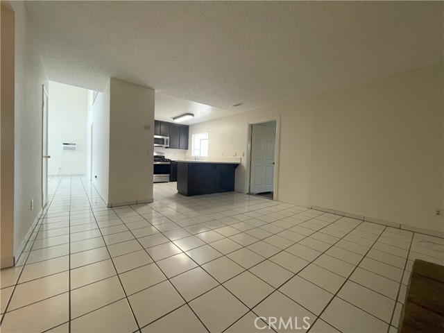 7698 Lime Avenue, Fontana CA: https://media.crmls.org/medias/f7e7bd50-46b7-4b35-bd5f-4d0bc24e2020.jpg