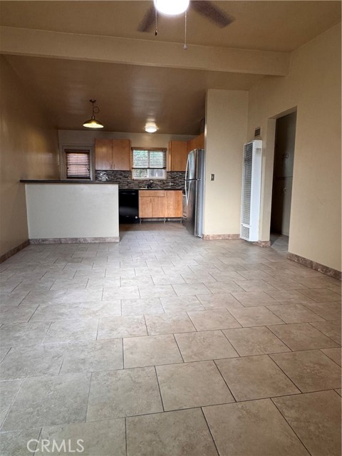 Detail Gallery Image 5 of 13 For 159 West Avenida Palizada #B,  San Clemente,  CA 92672 - 2 Beds | 1 Baths