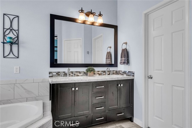 Detail Gallery Image 16 of 36 For 3338 Camden Ln, Corona,  CA 92882 - 4 Beds | 2 Baths