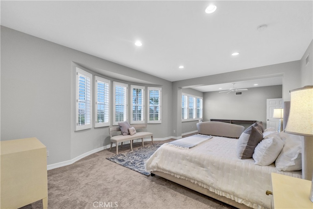 F7e9e123 3dc4 49c3 81f3 Cf95a2d7577c