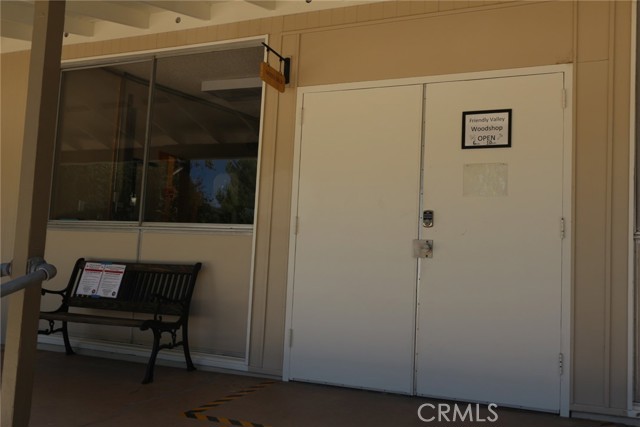 Detail Gallery Image 69 of 71 For 19208 Avenue of the Oaks #J,  Newhall,  CA 91321 - 2 Beds | 1/1 Baths