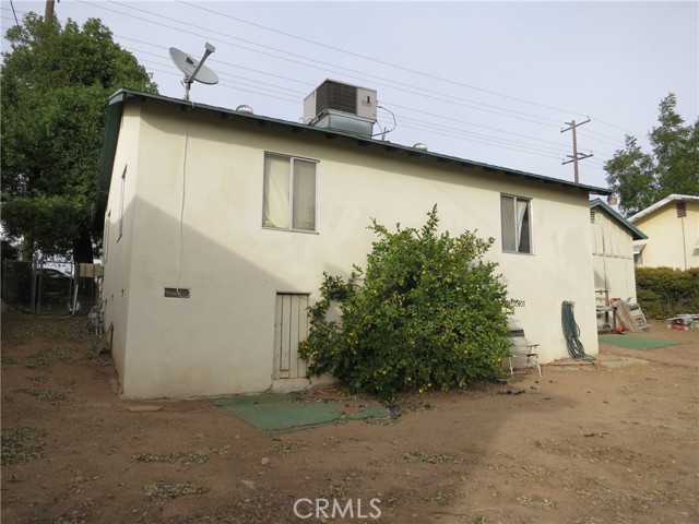 Detail Gallery Image 13 of 18 For 34827 Wildwood Canyon Rd, Yucaipa,  CA 92399 - 2 Beds | 1 Baths