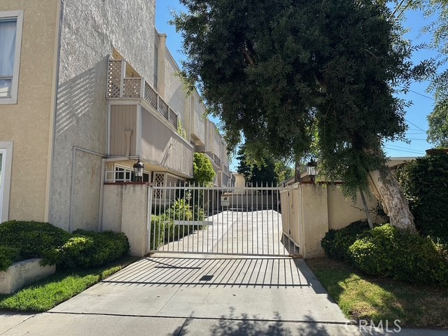 Detail Gallery Image 28 of 31 For 4807 Beck Ave #4,  Valley Village,  CA 91601 - 2 Beds | 2 Baths