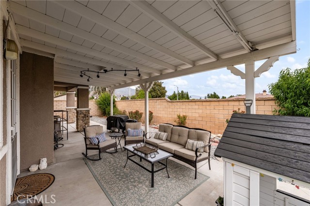 5739 Nutwood Place, Rancho Cucamonga CA: https://media.crmls.org/medias/f7ebd8e1-ac6e-4d1a-aba3-19d793660294.jpg