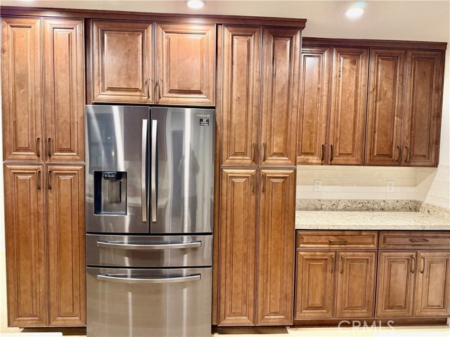 17037 Covello Street, Van Nuys CA: https://media.crmls.org/medias/f7ebe7eb-d919-4e62-a0e8-2315b14dc385.jpg