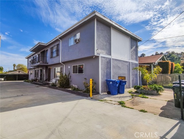 2710 Queen Street #4, Los Angeles, CA, 90039 2710 Queen Street #4, Los Angeles, CA, 90039