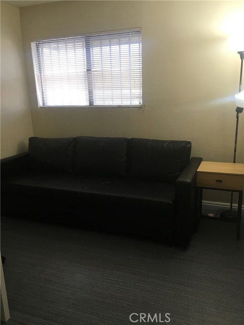 Detail Gallery Image 6 of 16 For 5128 Rosemead Bld a,  Temple City,  CA 91776 - 3 Beds | 2/1 Baths