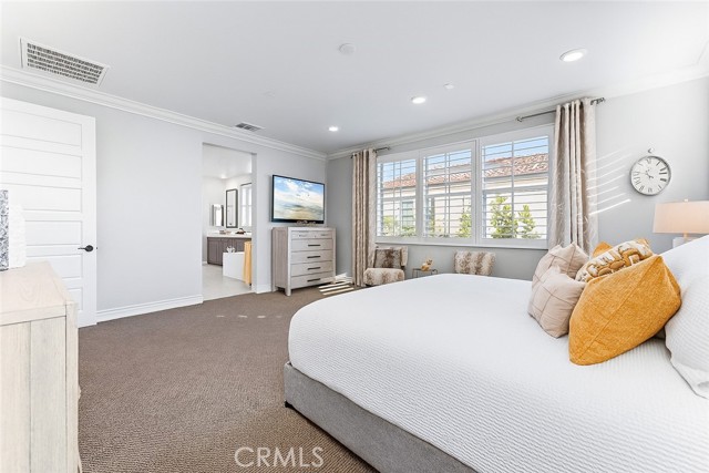 202 Geyser, Irvine CA: https://media.crmls.org/medias/f7ed9a9f-5be8-4159-8e4f-9de96cb55fa7.jpg
