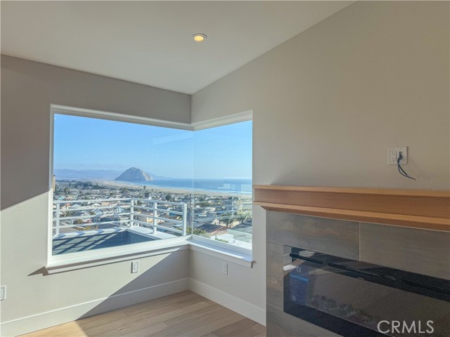 536 Blanca Street, Morro Bay CA: https://media.crmls.org/medias/f7edaf92-2fca-48cf-be34-90f9af19113c.jpg