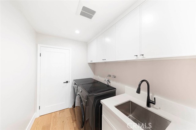 Detail Gallery Image 35 of 48 For 90 Ocean Vista, Newport Beach,  CA 92660 - 2 Beds | 2/1 Baths