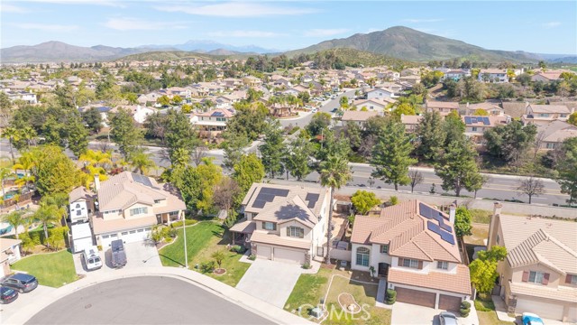 Detail Gallery Image 35 of 37 For 35594 Porcelain Ct, Winchester,  CA 92596 - 4 Beds | 3 Baths
