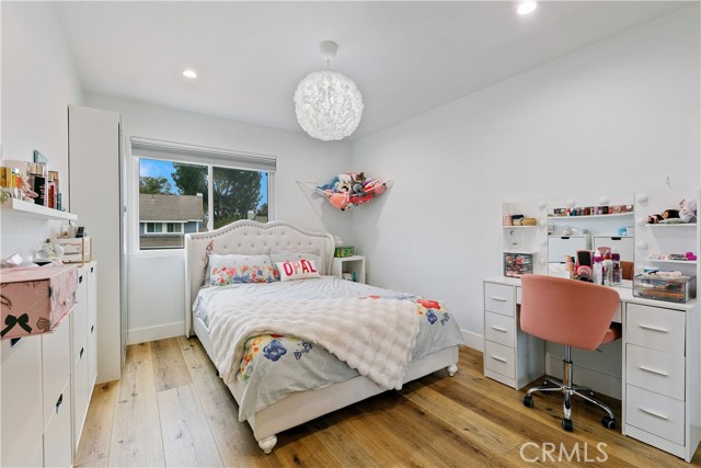 Detail Gallery Image 19 of 43 For 24411 Highlander Rd, West Hills,  CA 91307 - 5 Beds | 2/1 Baths