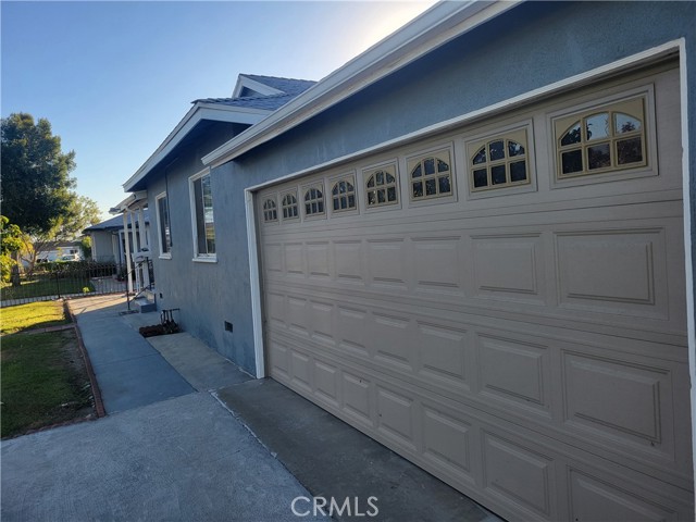 Detail Gallery Image 4 of 26 For 573 W Victoria St, Rialto,  CA 92376 - 3 Beds | 1/1 Baths