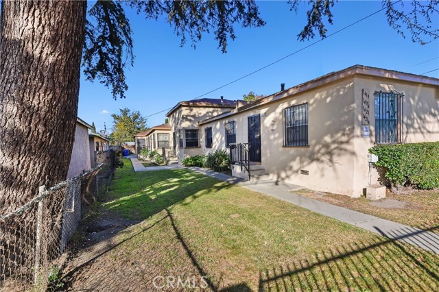 Detail Gallery Image 3 of 42 For 1421 E 108th St #3,  Los Angeles,  CA 90059 - 1 Beds | 1 Baths