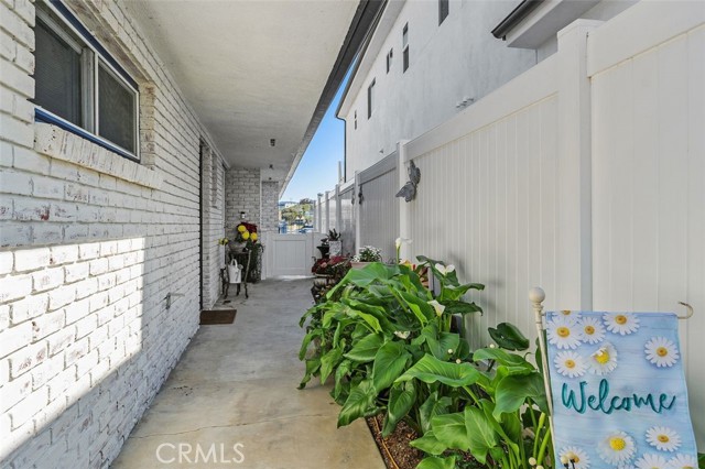 Detail Gallery Image 3 of 51 For 22386 Whirlaway, Canyon Lake,  CA 92587 - 3 Beds | 3 Baths