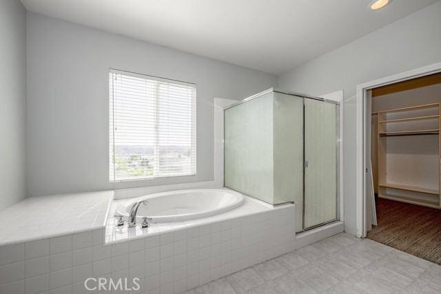 Image 17 of 36 For 30118 Galbreth Court
