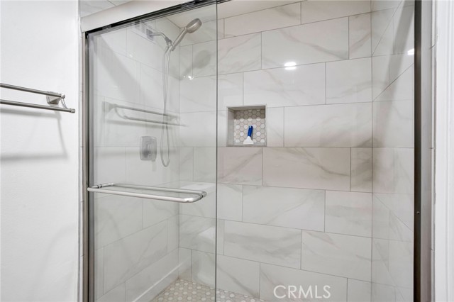 23310 Park Sorrento, Calabasas CA: https://media.crmls.org/medias/f7f00797-55f8-4aa9-a34a-4eada12b1a7e.jpg