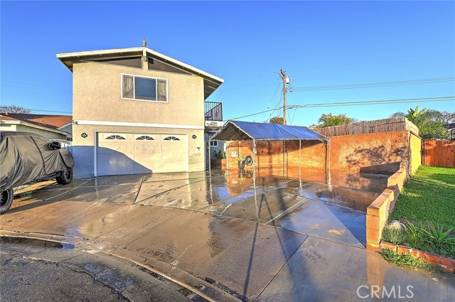Detail Gallery Image 2 of 48 For 8297 E Carburton, Long Beach,  CA 90808 - 4 Beds | 2 Baths