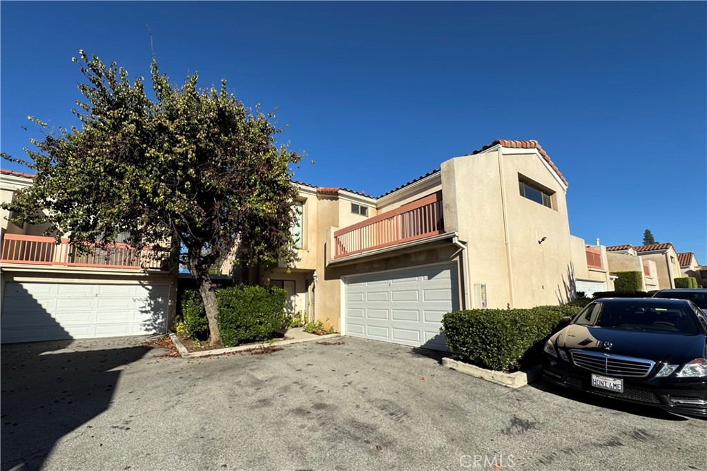 10022 Reseda Boulevard #4