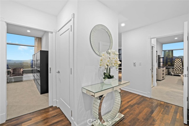 Detail Gallery Image 25 of 56 For 900 W Olympic 31j,  Los Angeles,  CA 90015 - 3 Beds | 3 Baths