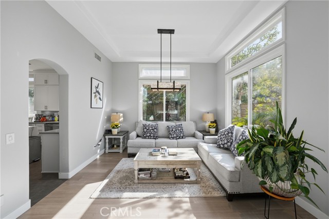 Detail Gallery Image 15 of 66 For 6771 Pimlico Cir, Huntington Beach,  CA 92648 - 4 Beds | 3/1 Baths