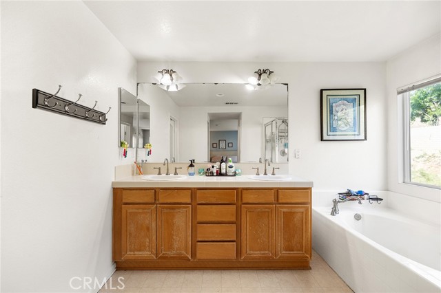 Detail Gallery Image 34 of 63 For 29778 Salmon St, Menifee,  CA 92584 - 5 Beds | 3 Baths