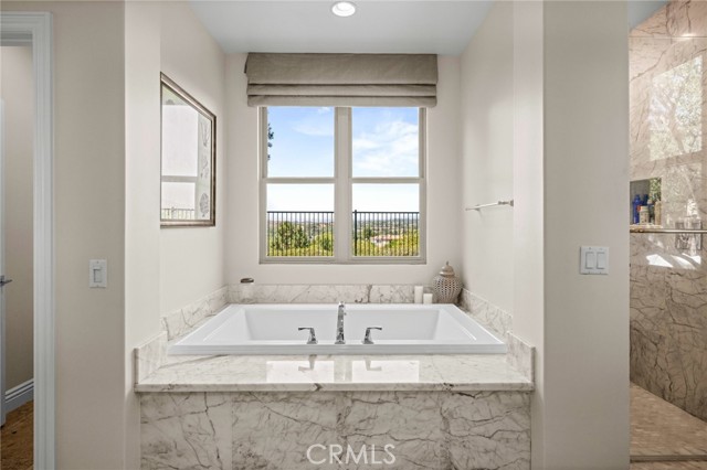 3 Stockmen Road, Ladera Ranch CA: https://media.crmls.org/medias/f7f1d97b-e49c-4217-bbd2-a0259496aeb2.jpg