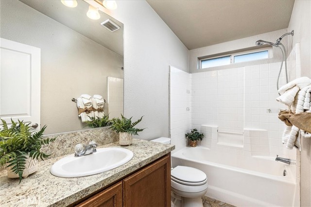 Detail Gallery Image 18 of 30 For 23925 Menifee Rd, Nuevo,  CA 92567 - 2 Beds | 2 Baths