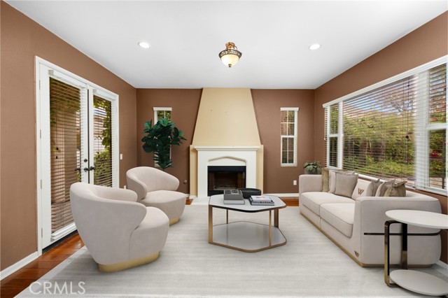 Detail Gallery Image 5 of 42 For 1303 Swan Loop, Upland,  CA 91784 - 5 Beds | 3 Baths