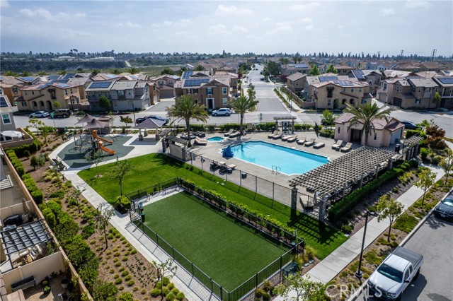 Detail Gallery Image 33 of 34 For 1749 Franklin Tree Pl, Upland,  CA 91784 - 3 Beds | 2/1 Baths