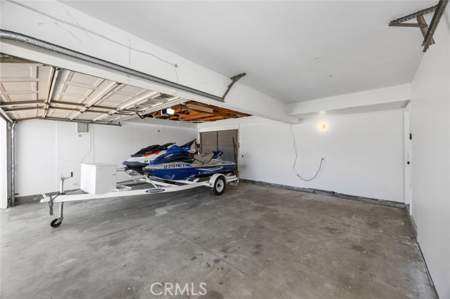 Image 36 of 46 For 16810 Mediterranean Drive